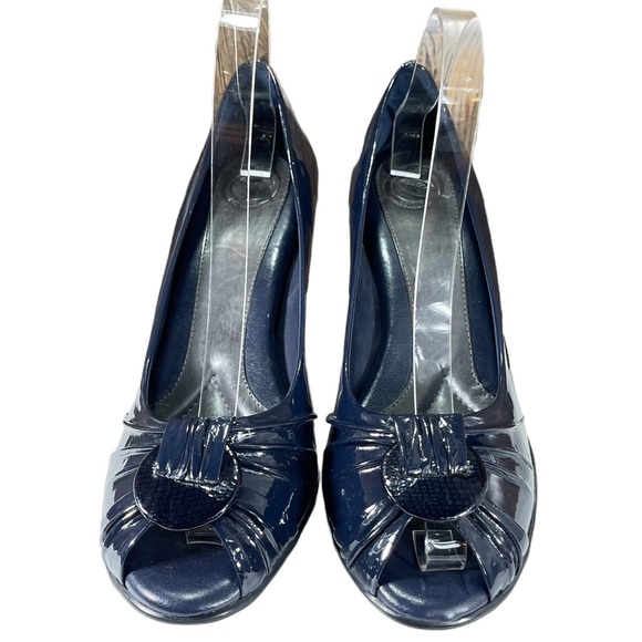 Nurture Blue Patent Leather Peep Toe Heels Womens Size 9 - Picture 2 of 15